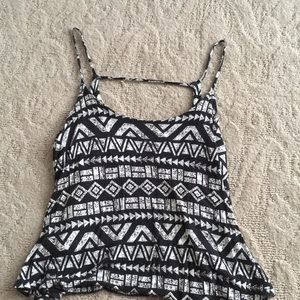 Patterned top